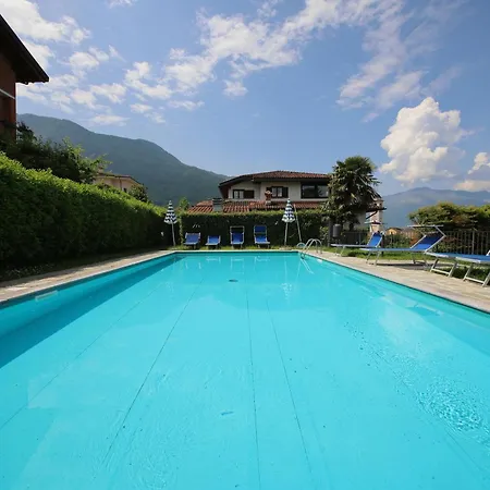 Quattro Stagioni Apartment Colico