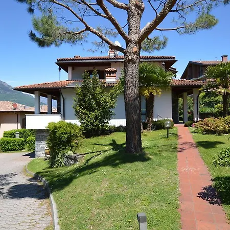 Apartment Quattro Stagioni Colico